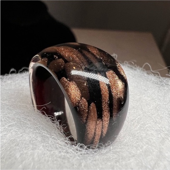 EUC Glass Wide Band Ring - Picture 2 of 8